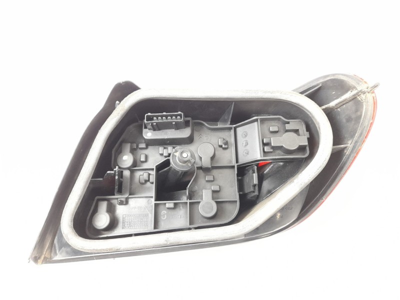 Recambio de piloto trasero izquierdo para citroen xsara (n1) 2.0 hdi 90 referencia OEM IAM G2534  