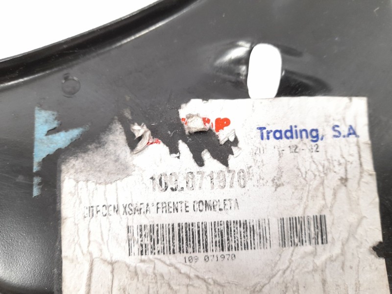 Recambio de panel frontal para citroen xsara (n1) 2.0 hdi 90 referencia OEM IAM 109071970  