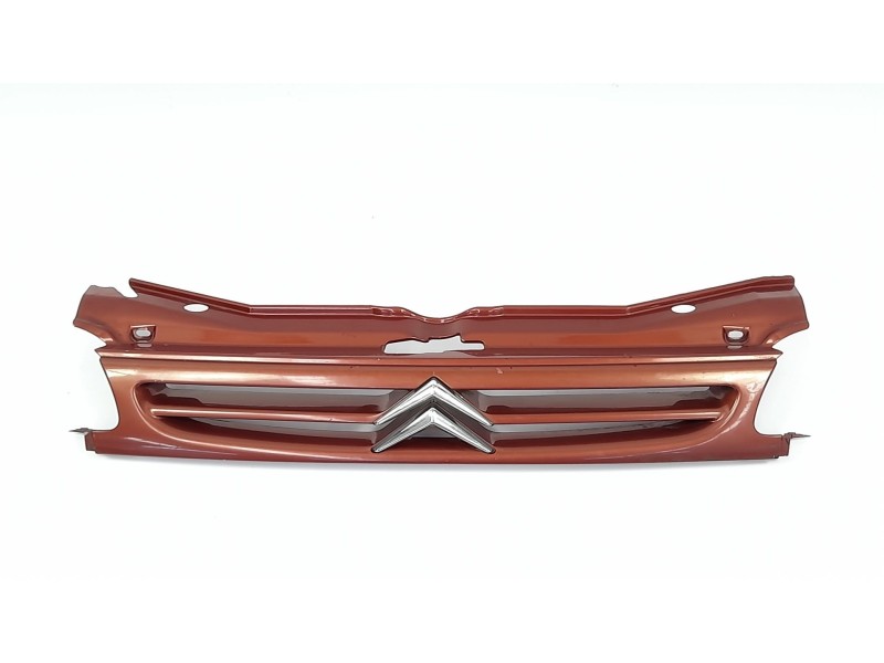 Recambio de rejilla delantera para citroen berlingo 1.9 diesel referencia OEM IAM 9635604880 9635603977 
