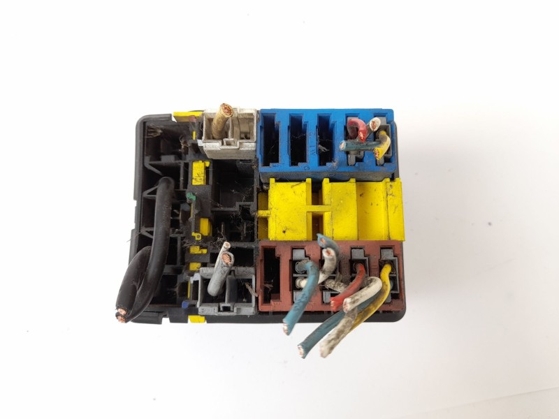 Recambio de caja reles / fusibles para peugeot 306 (7b, n3, n5) 1.9 sld referencia OEM IAM 9608173180  