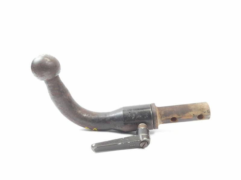 Recambio de enganche remolque para citroen xantia berlina 2.0 hdi sx referencia OEM IAM   
