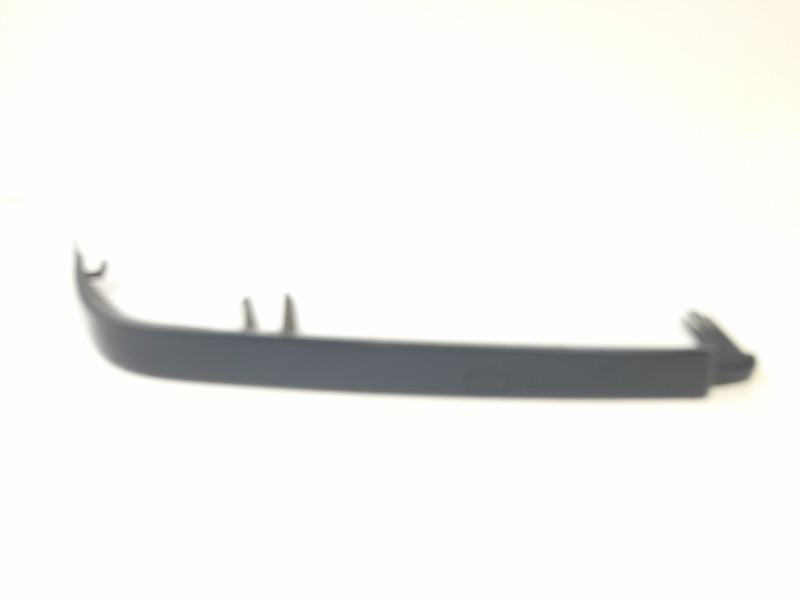 Recambio de molduras delanteras para volvo 460 (464) 1.8 referencia OEM IAM   