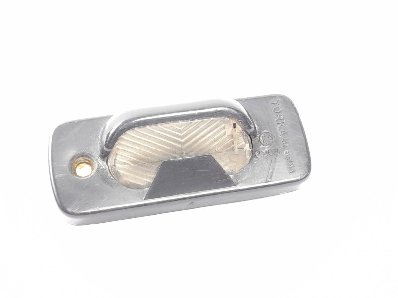 Recambio de piloto matricula para renault 9 1.4 referencia OEM IAM E9004060  