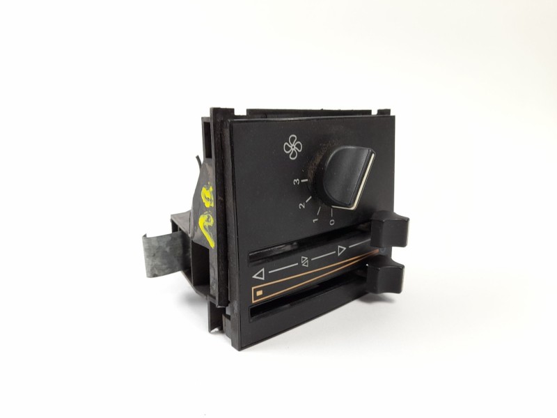 Recambio de mando climatizador para renault 9 1.4 referencia OEM IAM A26106716K  