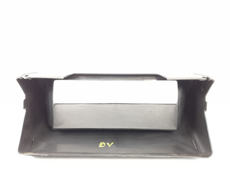 Recambio de molduras delanteras para renault 9 1.4 referencia OEM IAM   