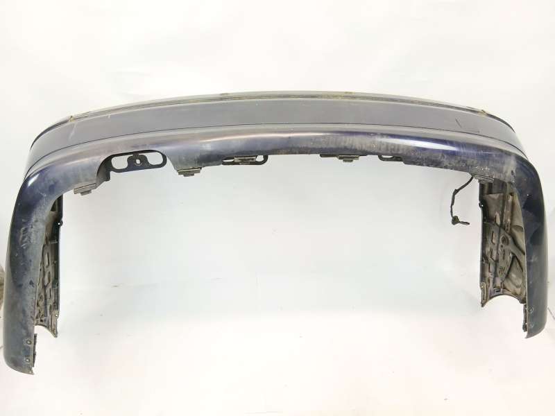 PARAGOLPES TRASERO 
