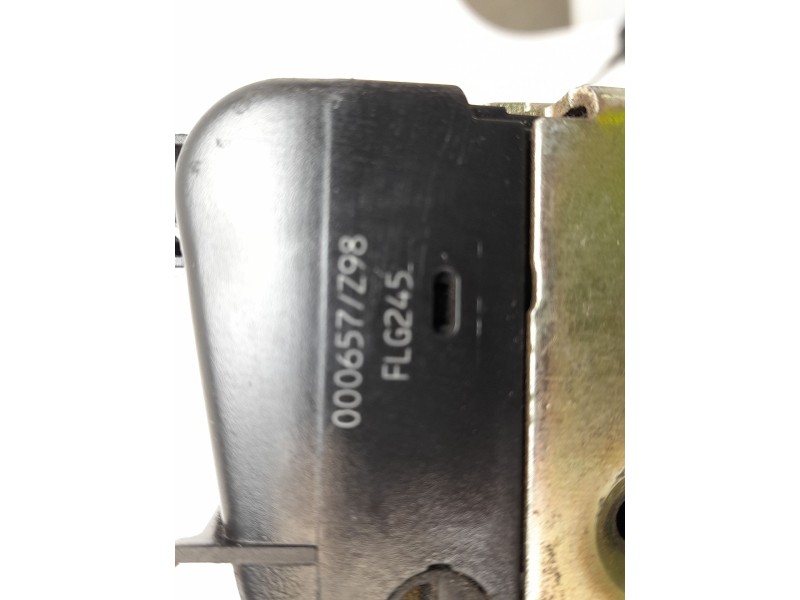 Recambio de cerradura puerta trasera izquierda para renault laguna ii (bg0) 1.9 dci diesel referencia OEM IAM 000657Z98  