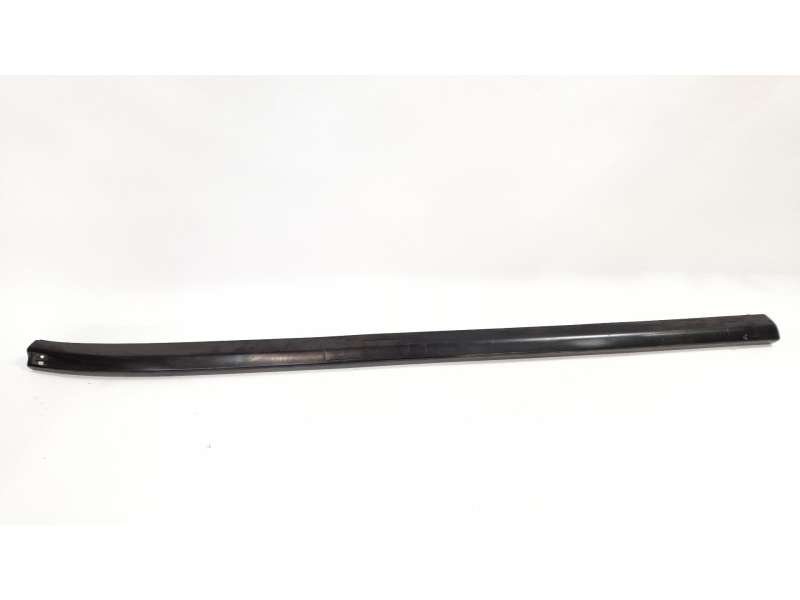 MOLDURAS DELANTERAS S9A 
