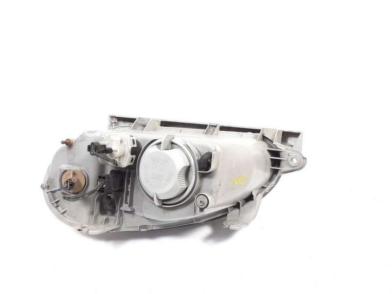 Recambio de faro derecho para daewoo lanos i referencia OEM IAM 0301000784  