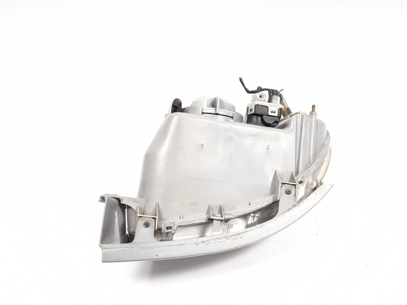 Recambio de faro derecho para daewoo lanos i referencia OEM IAM 0301000784  