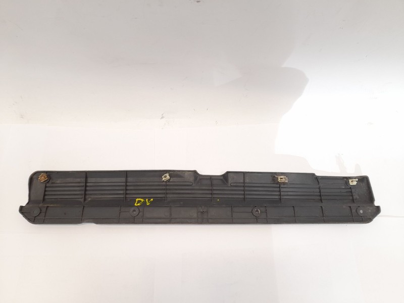 Recambio de moldura para nissan patrol iii/2 station wagon (w260) 2.8 d 4x4 referencia OEM IAM   