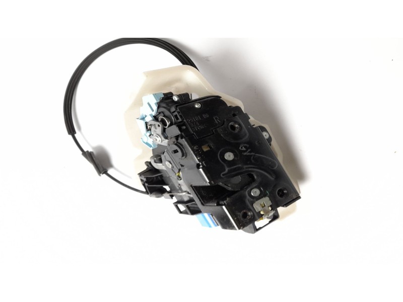 Recambio de cerradura puerta trasera derecha para volkswagen golf plus (521) advance referencia OEM IAM PA6630FV  