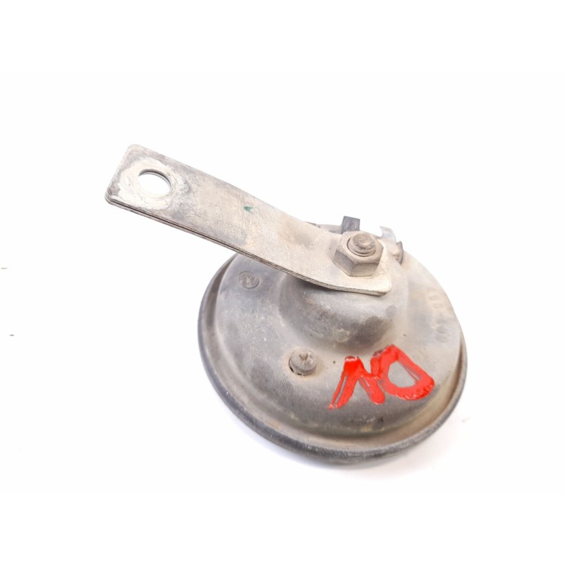 Recambio de claxon para nissan patrol iii/2 station wagon (w260) 2.8 d 4x4 referencia OEM IAM 28657625  