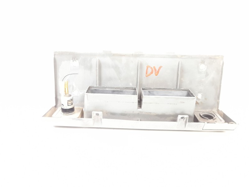 Recambio de moldura para nissan patrol iii/2 station wagon (w260) 2.8 d 4x4 referencia OEM IAM   