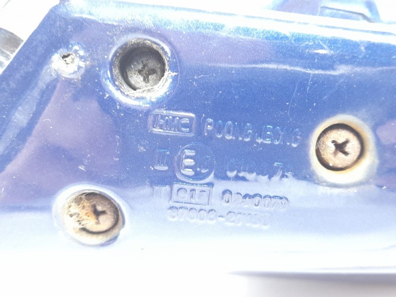 Recambio de retrovisor derecho para hyundai coupe (j2) 2.0 16v referencia OEM IAM E13010079 6760627160 8760627160