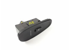 Recambio de mando elevalunas delantero derecho para hyundai coupe (j2) 2.0 16v referencia OEM IAM 9358027000  