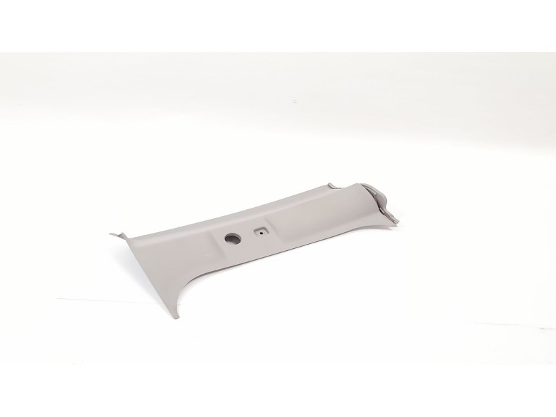 Recambio de moldura para peugeot bipper tepee basic stt 1.3 hdi referencia OEM IAM 1311370070  