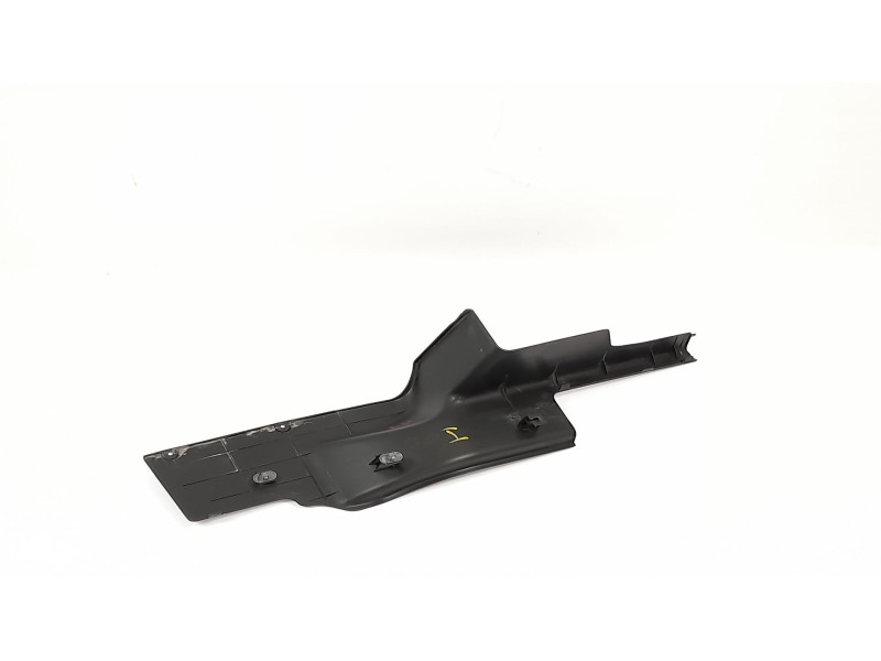 Recambio de moldura para peugeot bipper tepee basic stt 1.3 hdi referencia OEM IAM 1308887070  