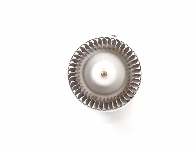 Recambio de ventilador calefaccion para nissan pick up (d22) 2.5 d referencia OEM IAM 5675030552  