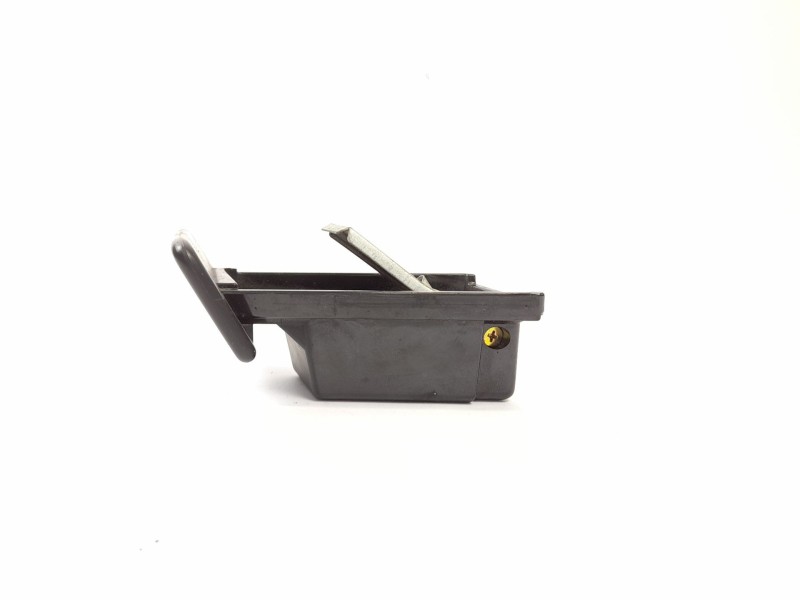 Recambio de cenicero para nissan pick up (d22) 2.5 d referencia OEM IAM 68800VJ200  