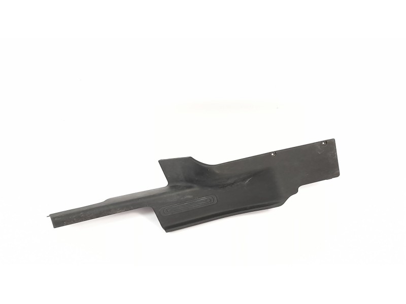 Recambio de moldura para peugeot bipper tepee basic stt 1.3 hdi referencia OEM IAM 1308887070  