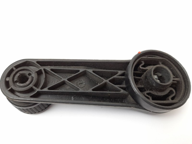 Recambio de maneta elevalunas trasera izquierda para volkswagen golf iii (1h1) 1.9 tdi referencia OEM IAM 1H0837581B  