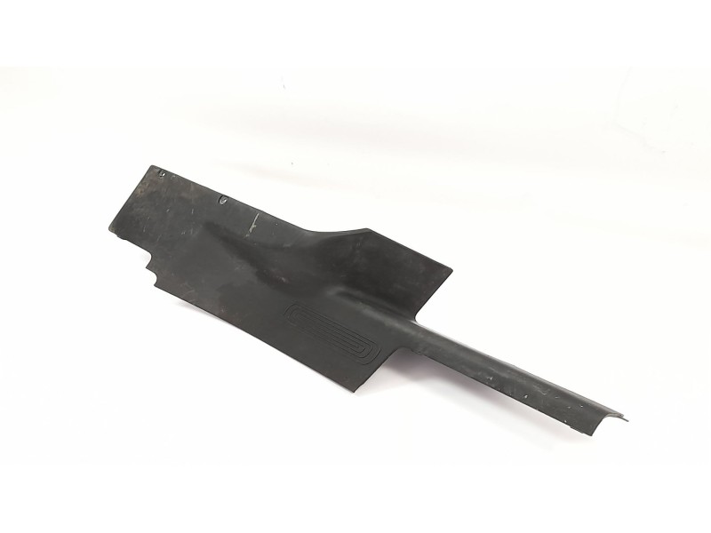 Recambio de moldura para peugeot bipper tepee basic stt 1.3 hdi referencia OEM IAM 1308921070  