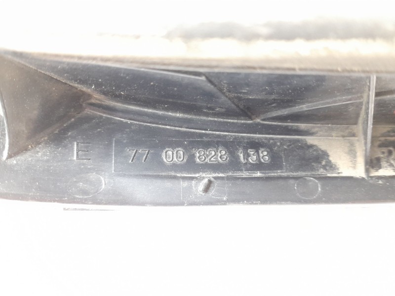 Recambio de piloto trasero derecho para renault megane i (ba0/1_) 1.9 tdi referencia OEM IAM 7700828138  