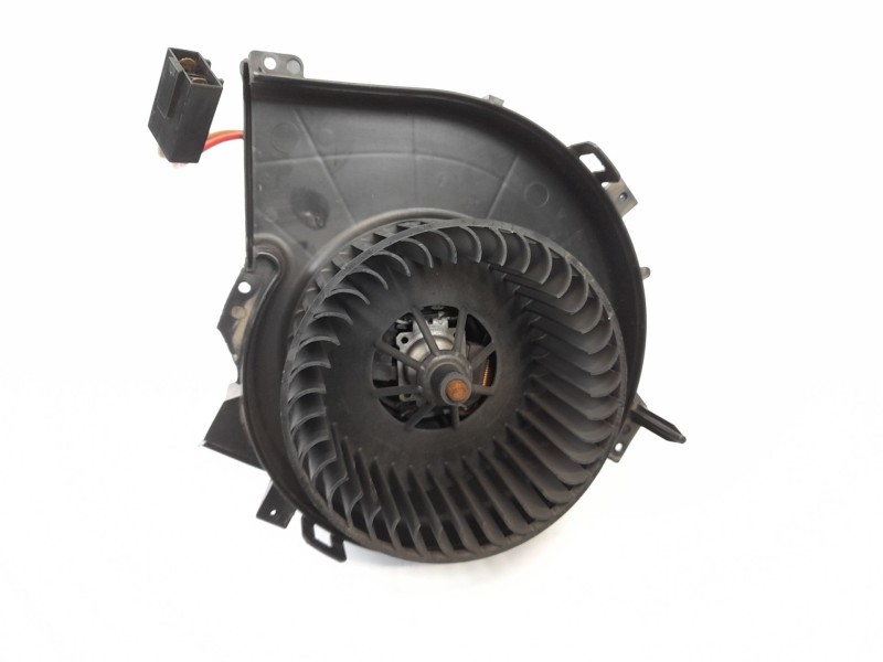 Recambio de ventilador calefaccion para opel combo (corsa c) cargo referencia OEM IAM 006457P  