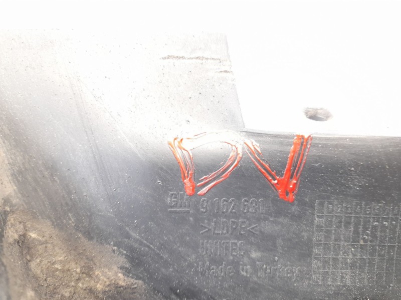Recambio de aletin trasero izquierdo para opel combo (corsa c) cargo referencia OEM IAM 9162631  