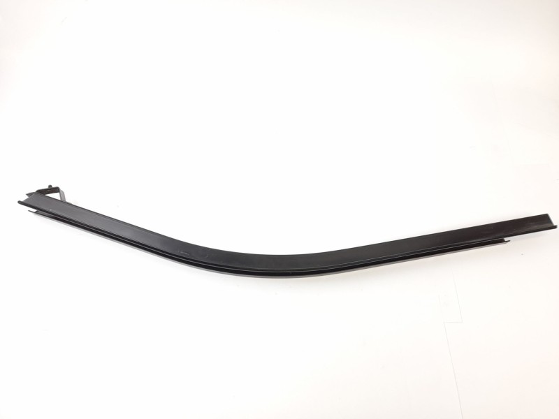 Recambio de travesaño inferior para opel combo (corsa c) cargo referencia OEM IAM 080WG39  