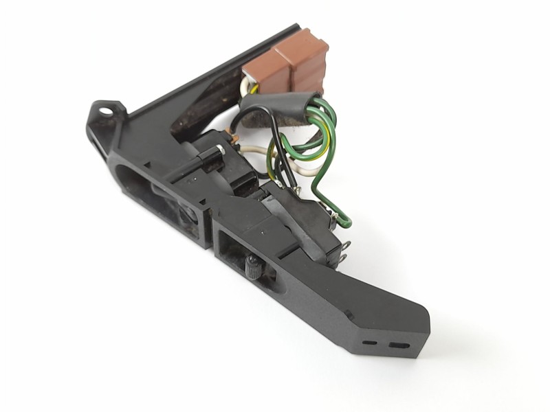 Recambio de mando elevalunas delantero izquierdo para rover serie 45 (rt) 2.0 idt referencia OEM IAM 53691  