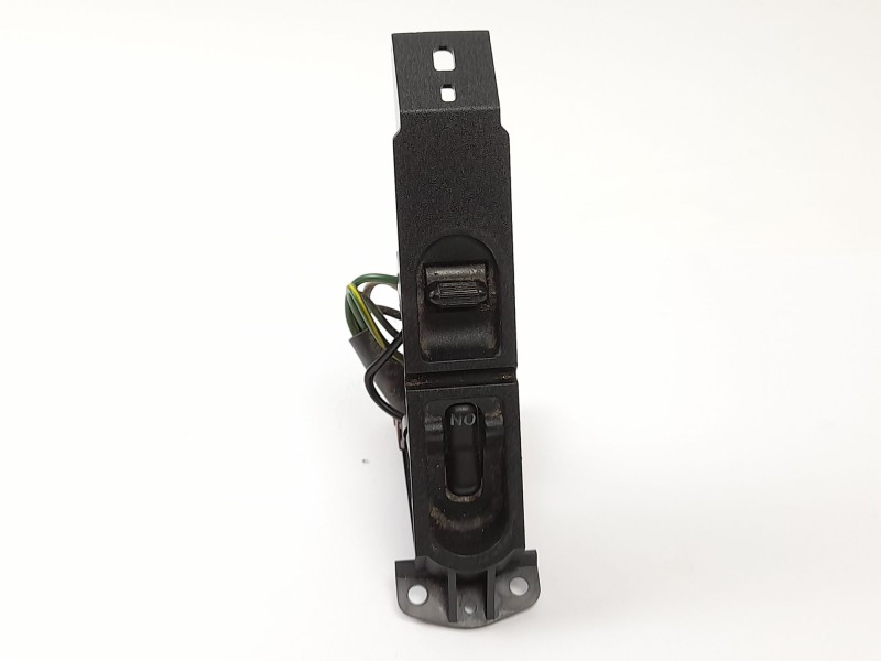 Recambio de mando elevalunas delantero izquierdo para rover serie 45 (rt) 2.0 idt referencia OEM IAM 53691  