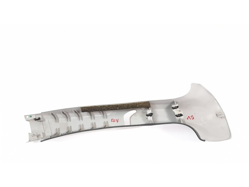 Recambio de moldura para peugeot bipper tepee basic stt 1.3 hdi referencia OEM IAM 1309780070  