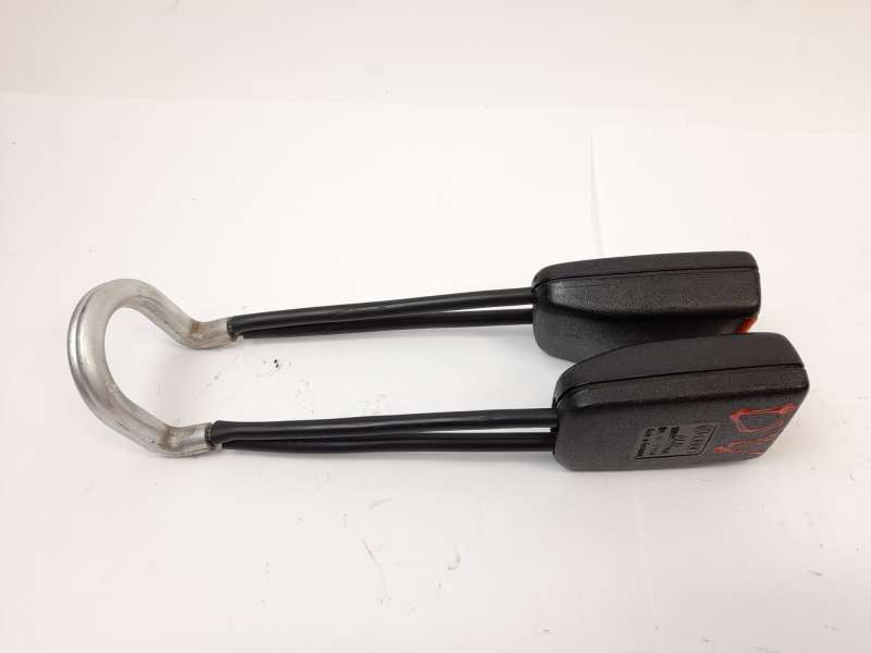 ENGANCHE CINTURON SEGURIDAD TRASERO CENTRAL 1H0857739A 