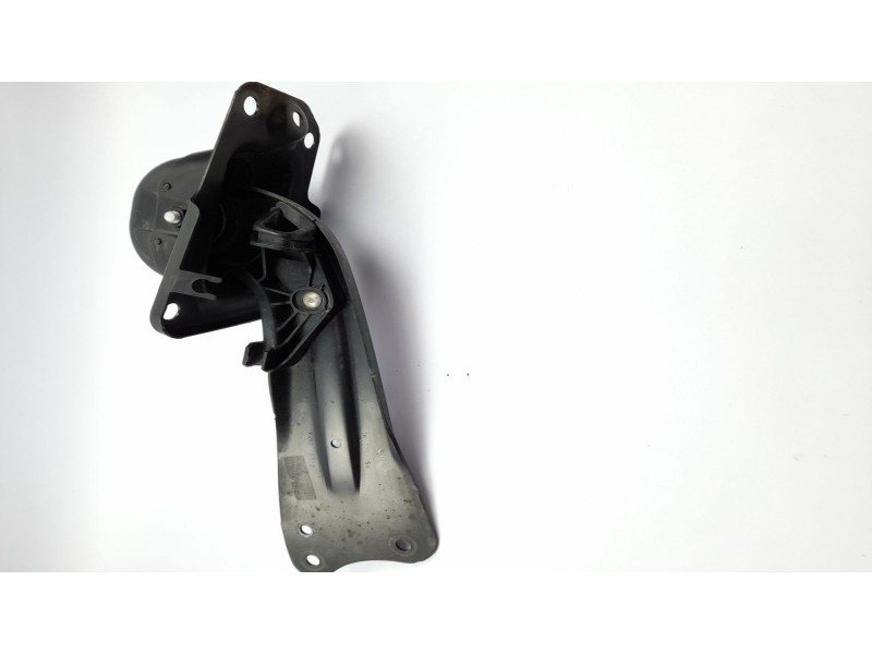 Recambio de brazo suspension superior trasero izquierdo para volkswagen golf plus (521) advance referencia OEM IAM 1K0501475  