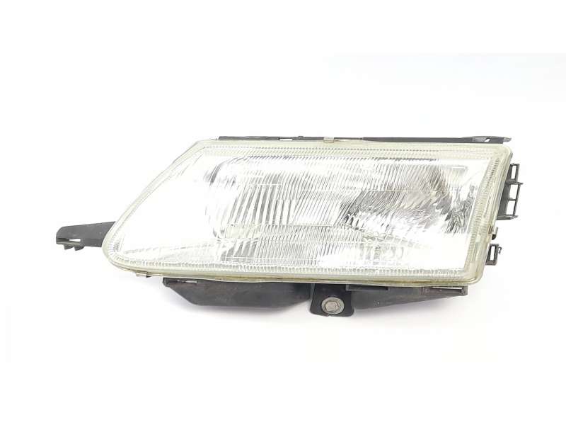 FARO IZQUIERDO 88205260 