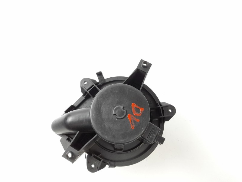 Recambio de motor calefaccion para fiat punto berlina (188) 1.2 16v referencia OEM IAM 141730600 5A7200000 07352901330