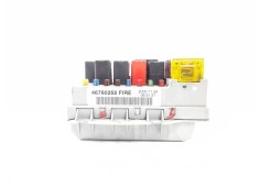 Recambio de caja reles / fusibles para fiat punto berlina (188) 1.2 16v referencia OEM IAM 46760255 A653  2
