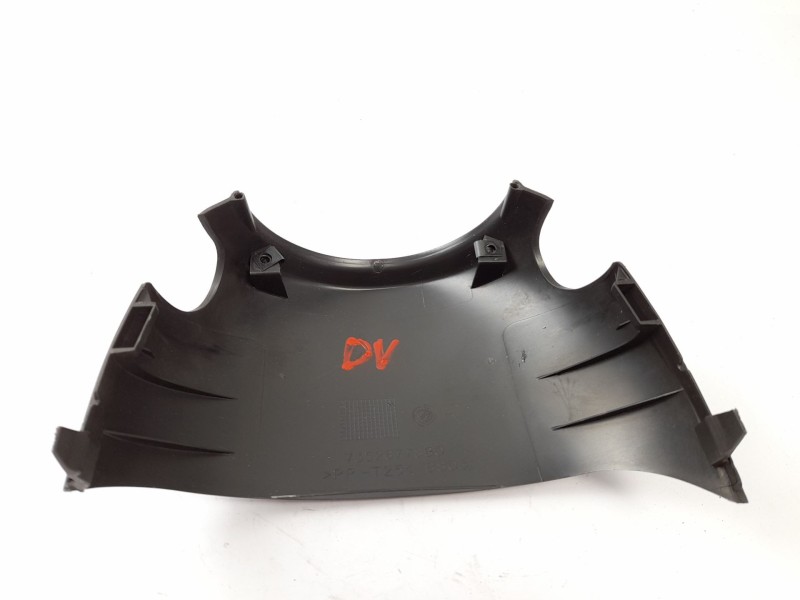 Recambio de moldura para fiat punto berlina (188) 1.2 16v referencia OEM IAM 7352677860  