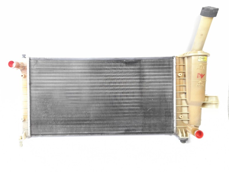 Recambio de radiador agua para fiat punto berlina (188) 1.2 16v referencia OEM IAM 823761000  