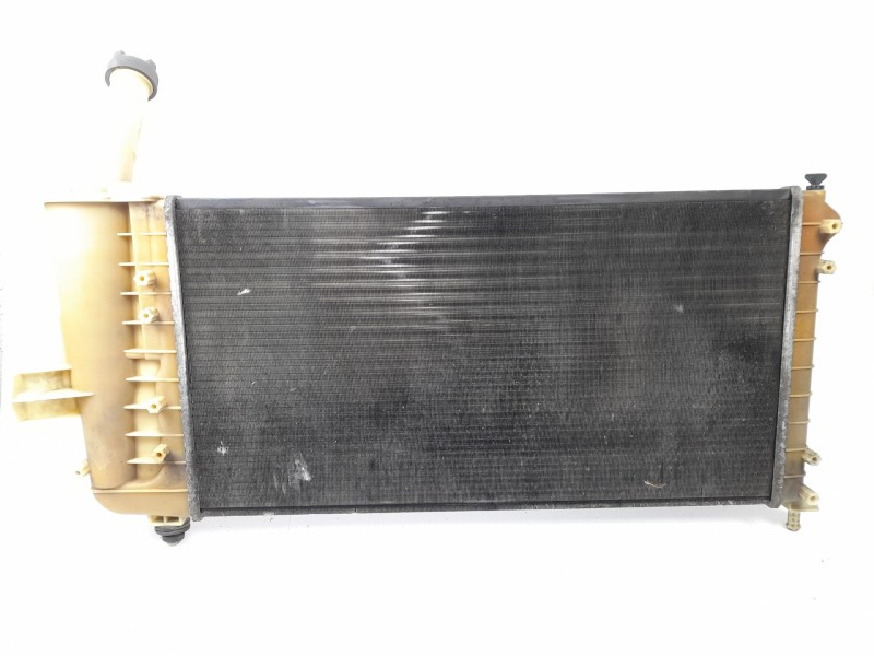Recambio de radiador agua para fiat punto berlina (188) 1.2 16v referencia OEM IAM 823761000  