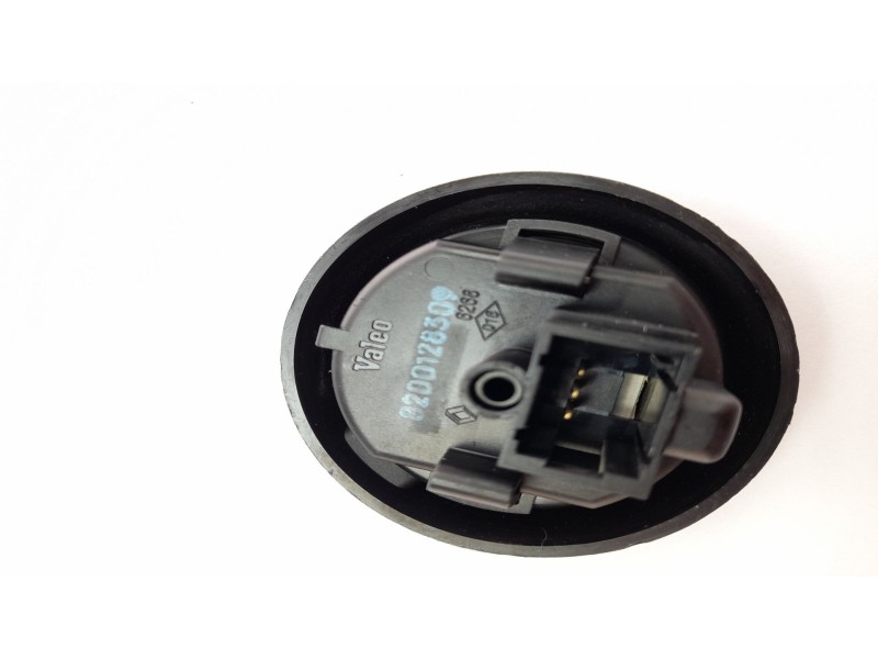 Recambio de interruptor para nissan kubistar (x76) 1.5 dci referencia OEM IAM 8200128309  