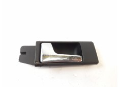 Recambio de maneta interior delantera izquierda para audi a6 berlina (c4) 2.3 referencia OEM IAM 4A0837019  