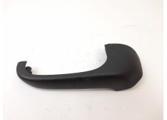 Recambio de moldura para audi a6 berlina (c4) 2.3 referencia OEM IAM 4A0867195   2