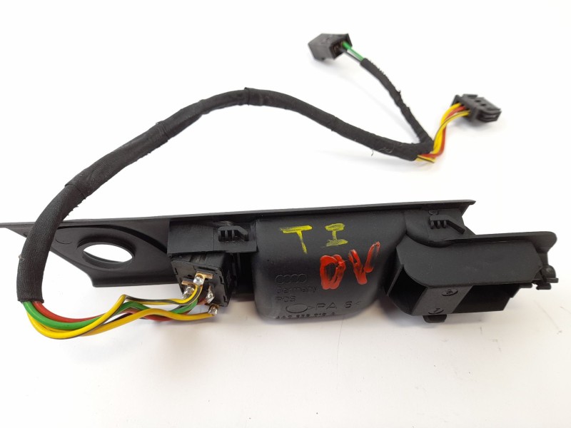 Recambio de maneta interior trasera izquierda para audi a6 berlina (c4) 2.3 referencia OEM IAM 4A0839019A  