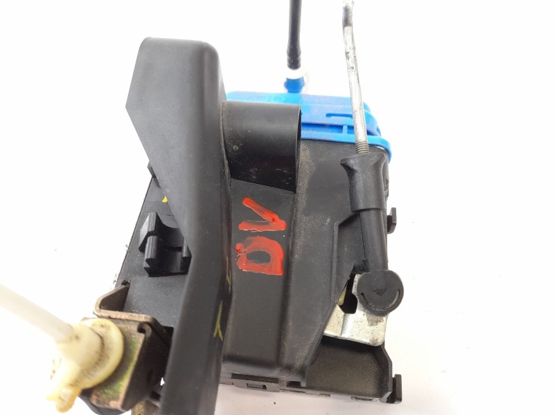 Recambio de cerradura puerta trasera izquierda para audi a6 berlina (c4) 2.3 referencia OEM IAM 4A0839015D  