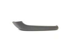 Recambio de moldura para audi a6 berlina (c4) 2.3 referencia OEM IAM 4A0867395  