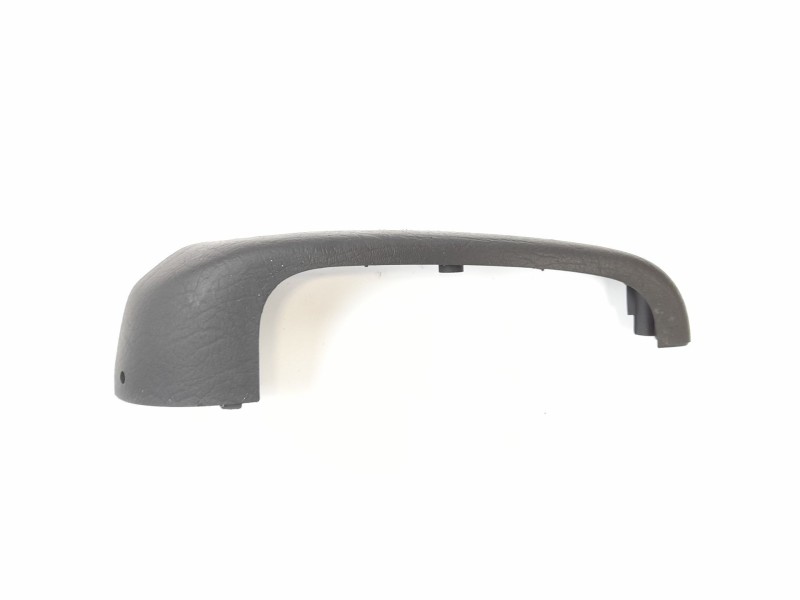 Recambio de moldura para audi a6 berlina (c4) 2.3 referencia OEM IAM 4A0867395  