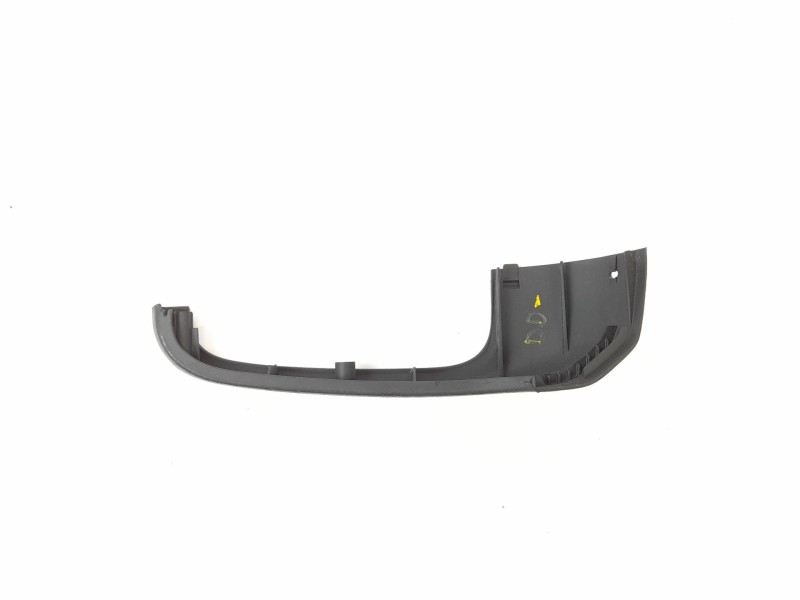 Recambio de moldura para audi a6 berlina (c4) 2.3 referencia OEM IAM 4A0867396  